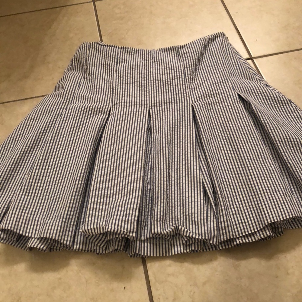 Deer sucker pleated skirt